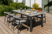 Concept tuintafel met Ibiza tuinstoelen met touw 